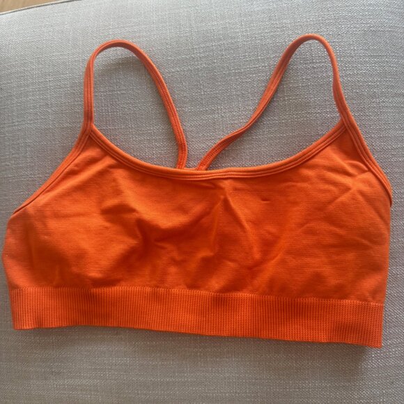 Aritzia bike shorts set - Picture 4 of 5